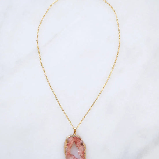 Collier Pendentif Druzy Corail