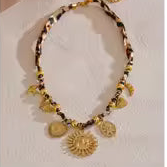 Collier polyester léopard et charm's plaqué or